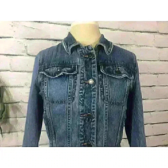 Free People Denim Jean Jacket Size XS Medium Wash Button Up Long Sleeve Collared - Picture 2 of 11